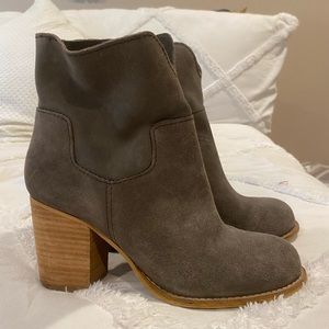 Ankle booties